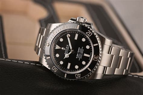 rolex super case submariner.